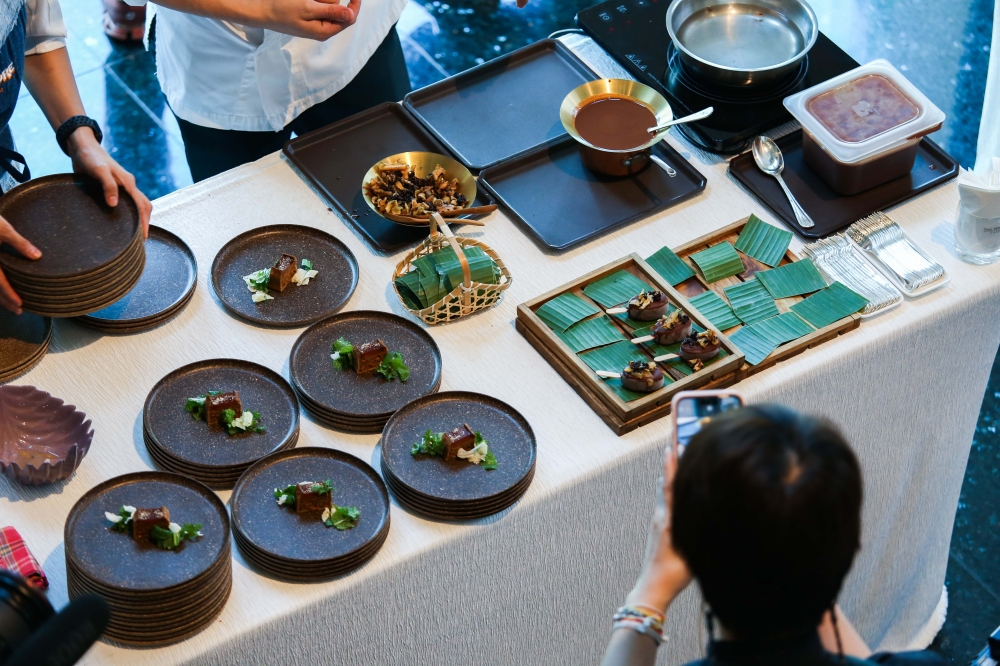 Off Menu Press Conference